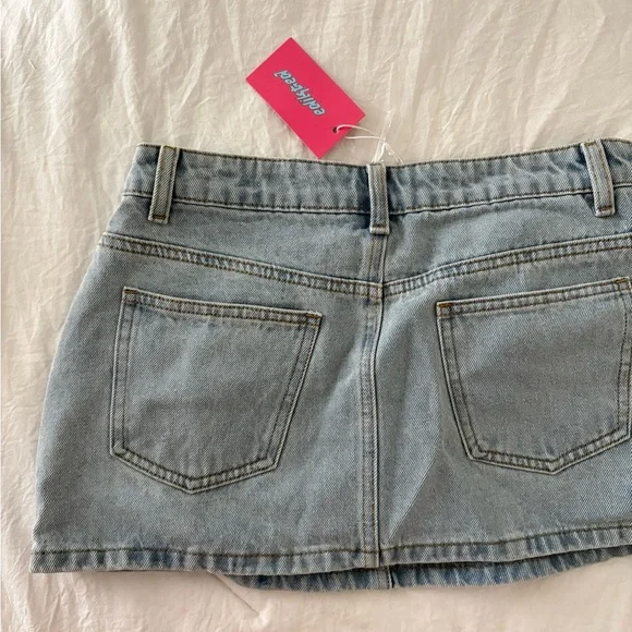 Light Blue Denim Mini Skirt Edikted - Picture 3 of 5